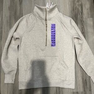 NWT Danskin Funnel Neck Half-Zip Pullover Sweatshirt Sweater. Size XS. Oatmeal